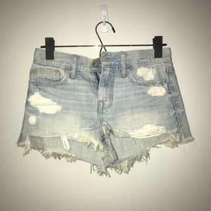 Light wash Denim jean shorts